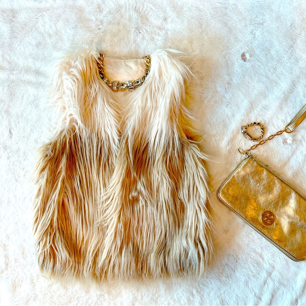 OMBRÉ FAUX FUR VEST - Cream to beige - Size S/M